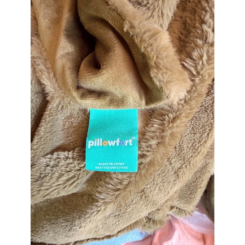 Pillowfort Green Wave Kids Plush Throw Blanket New Without Tag Label